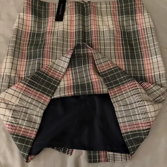 Talbots White/Gray/Red/Pink, Wool Plaid, Lined, Knee Length Pencil Skirt NWT- 14 - Picture 6 of 10